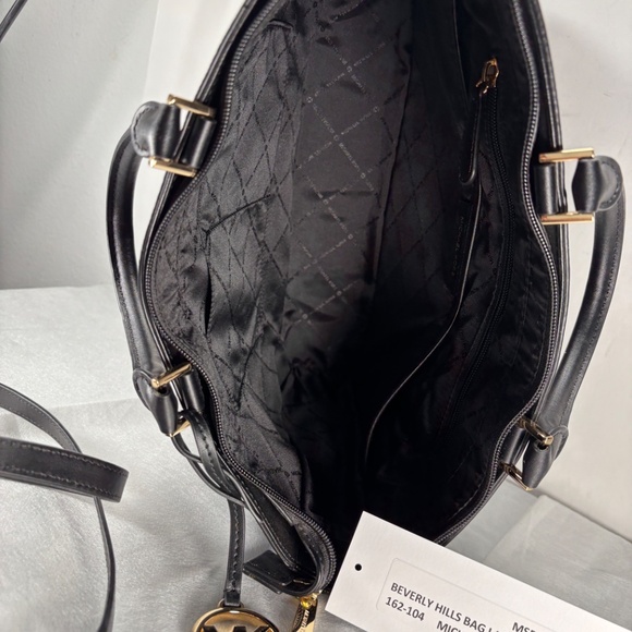 MICHAEL KORS-NWT$328.00                         BARGAIN $277.00 - Picture 16 of 16